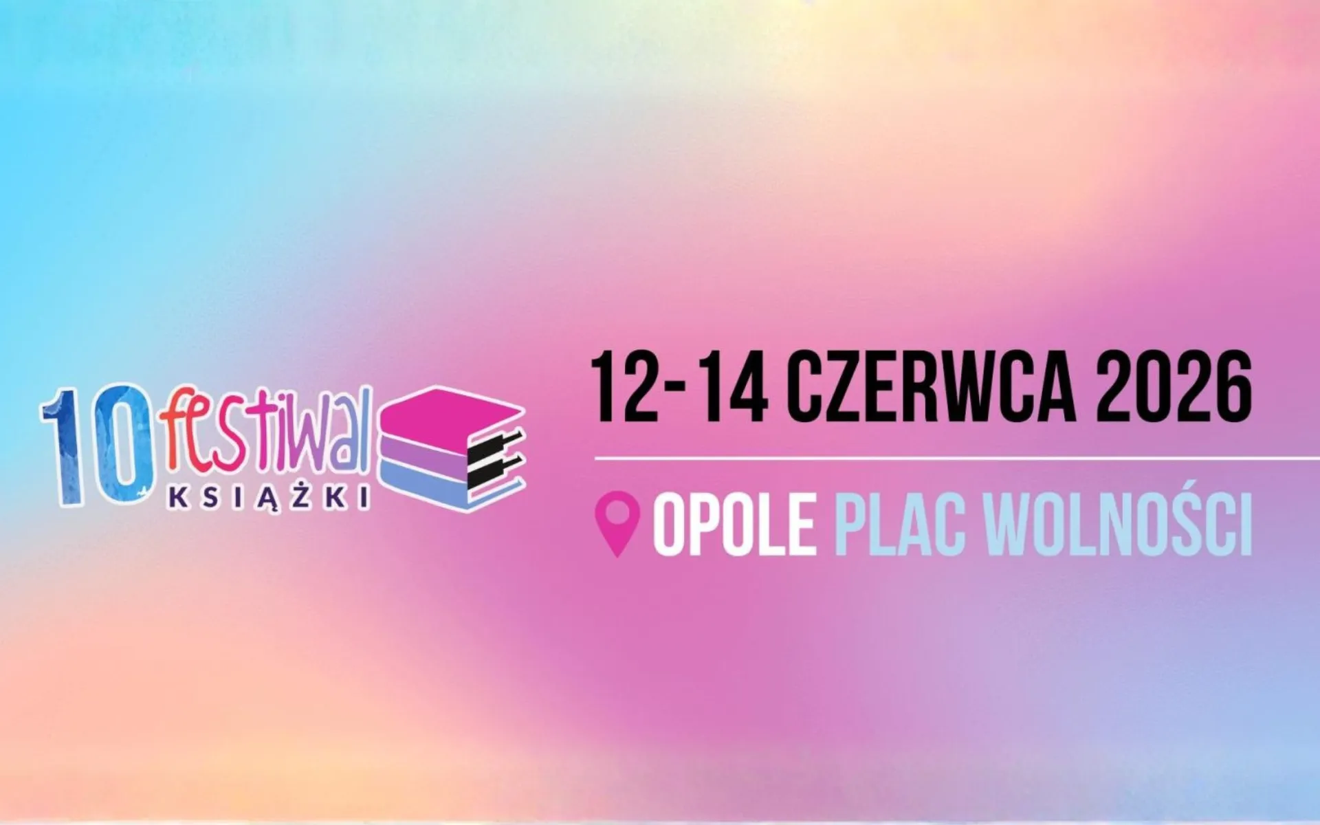 Autorka z artami ZRESETOWANEJ na Festiwalu Książki w Opolu